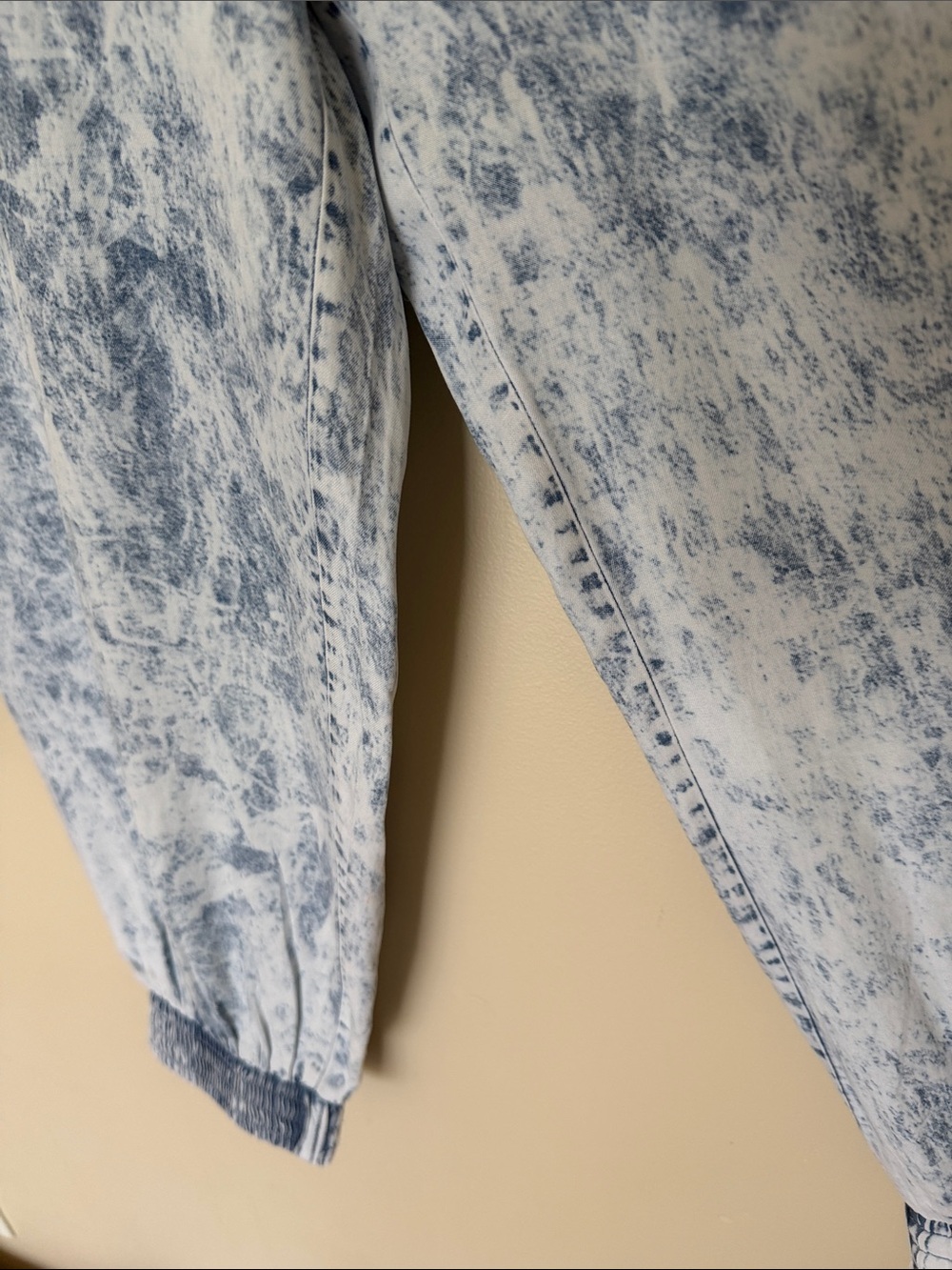 Hem & Thread Light Blue Acid Wash Boyfriend Jeans - Picture 5 of 9